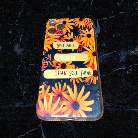 Daisy IPhone 11 Case - Picture 1 of 1